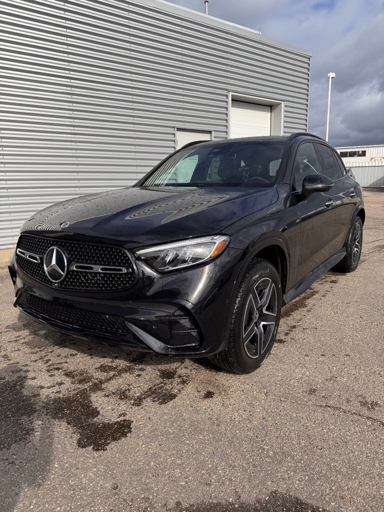 Obsidian Black Metallic 2026 Mercedes-Benz GLC SUV / Crossover All-Wheel Drive Automatic