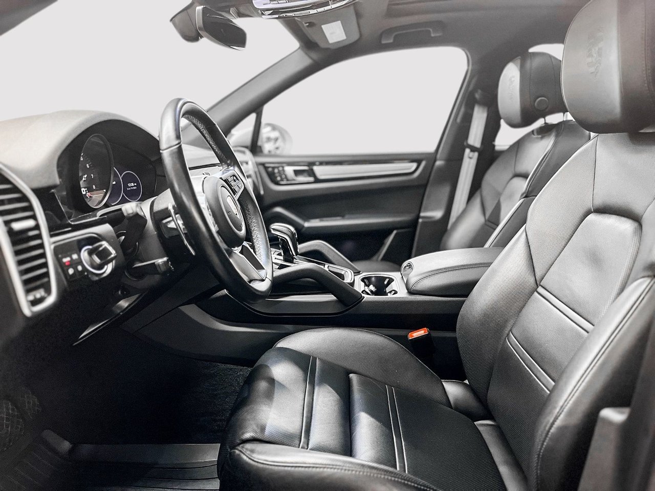 Porsche Cayenne 2023