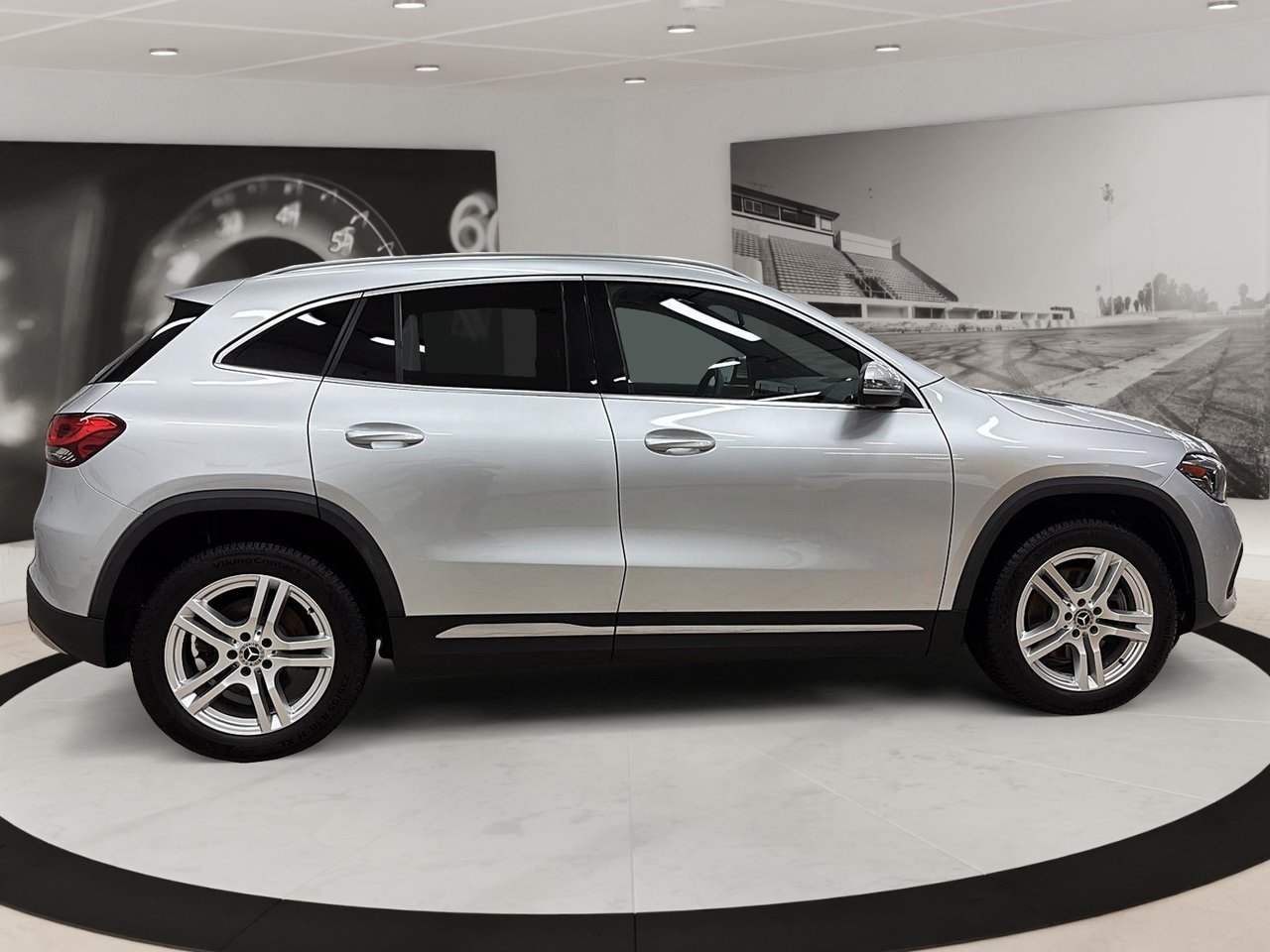 Mercedes-Benz GLA 2021