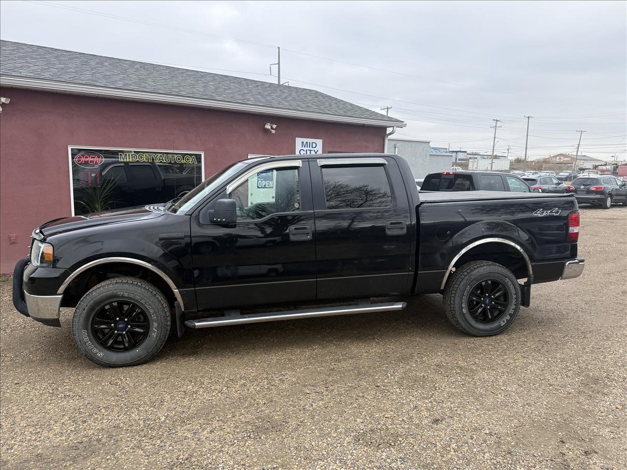 Black 2005 Ford F-150 Pickup Truck Four-Wheel Drive Automatic
