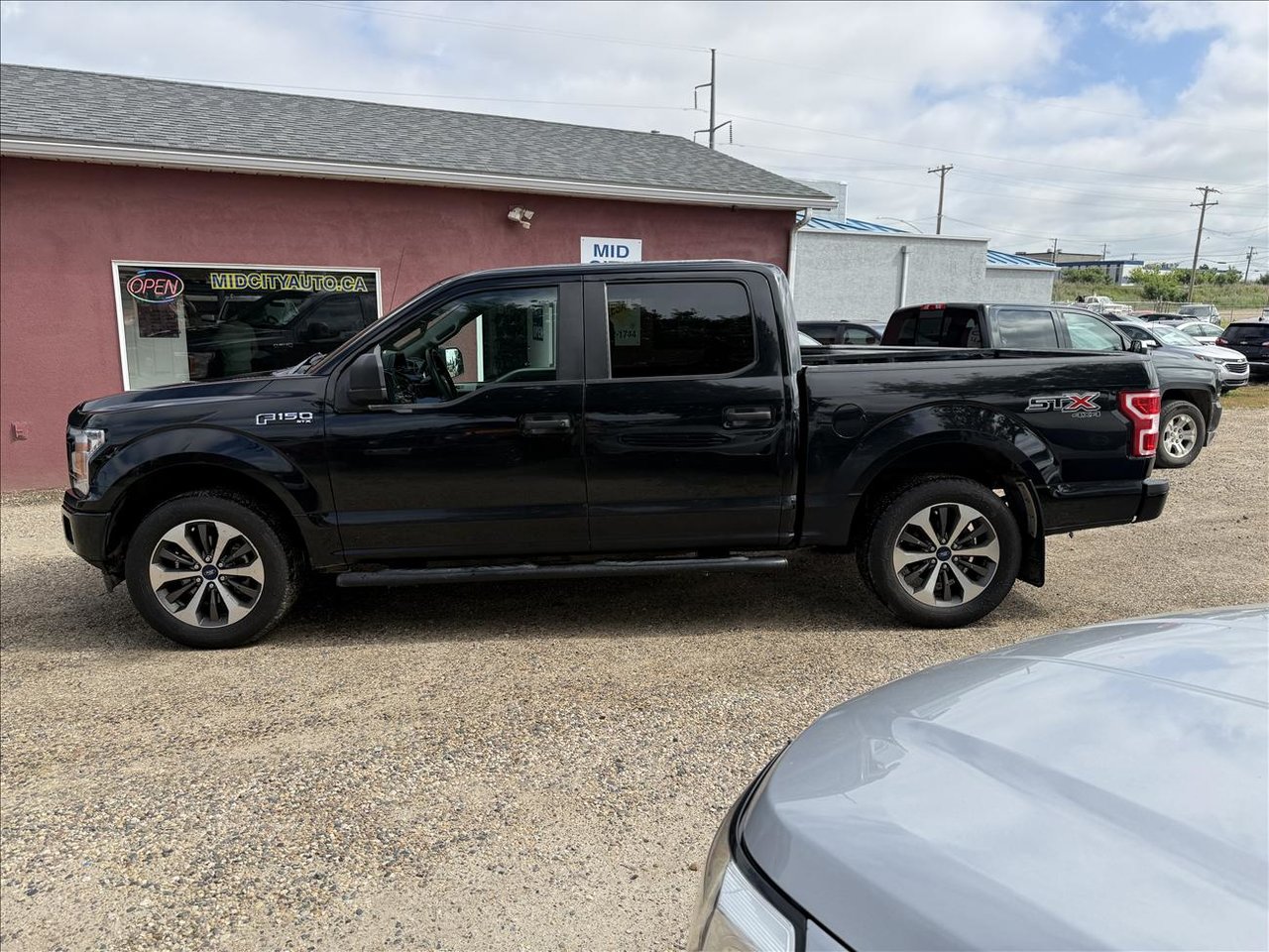  2020 Ford F-150 XLT SuperCrew 4WD   
