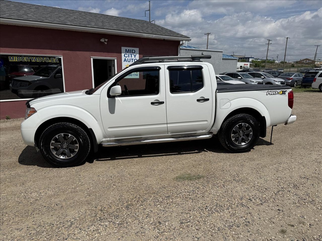 2018 Nissan Frontier PRO-4X Crew Cab 4WD