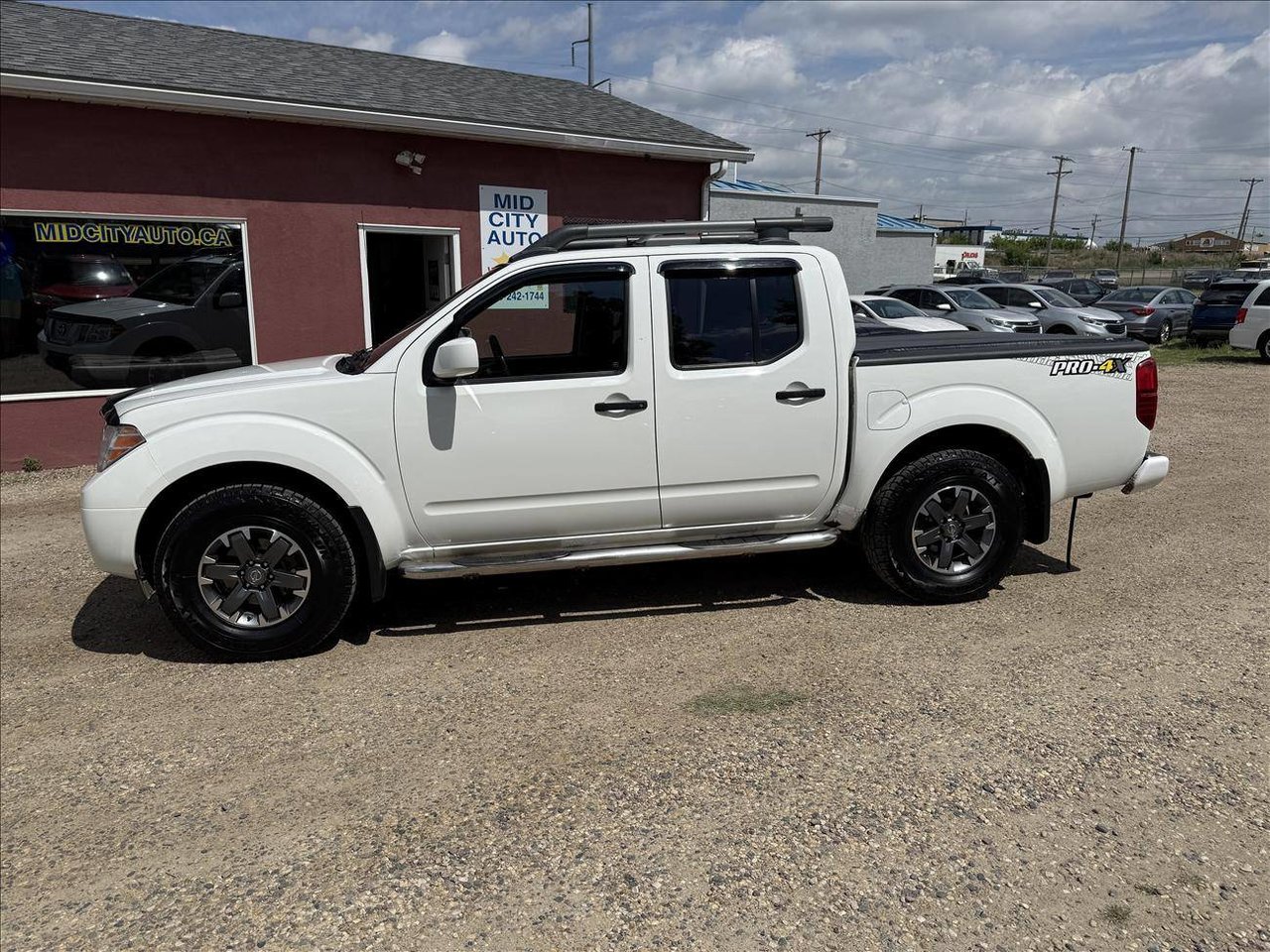 2018 Nissan Frontier PRO-4X Crew Cab 4WD