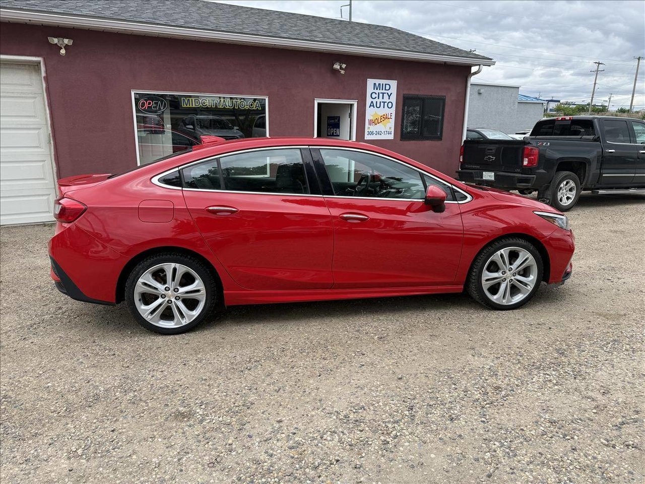 2018 Chevrolet Cruze Premier Sedan FWD