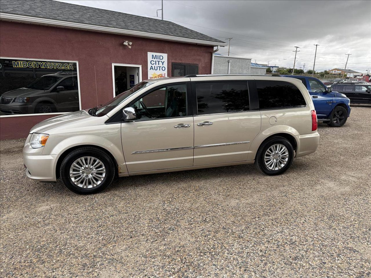Brown (TAN) 2013 Chrysler Town & Country Minivan Front-Wheel Drive Automatic