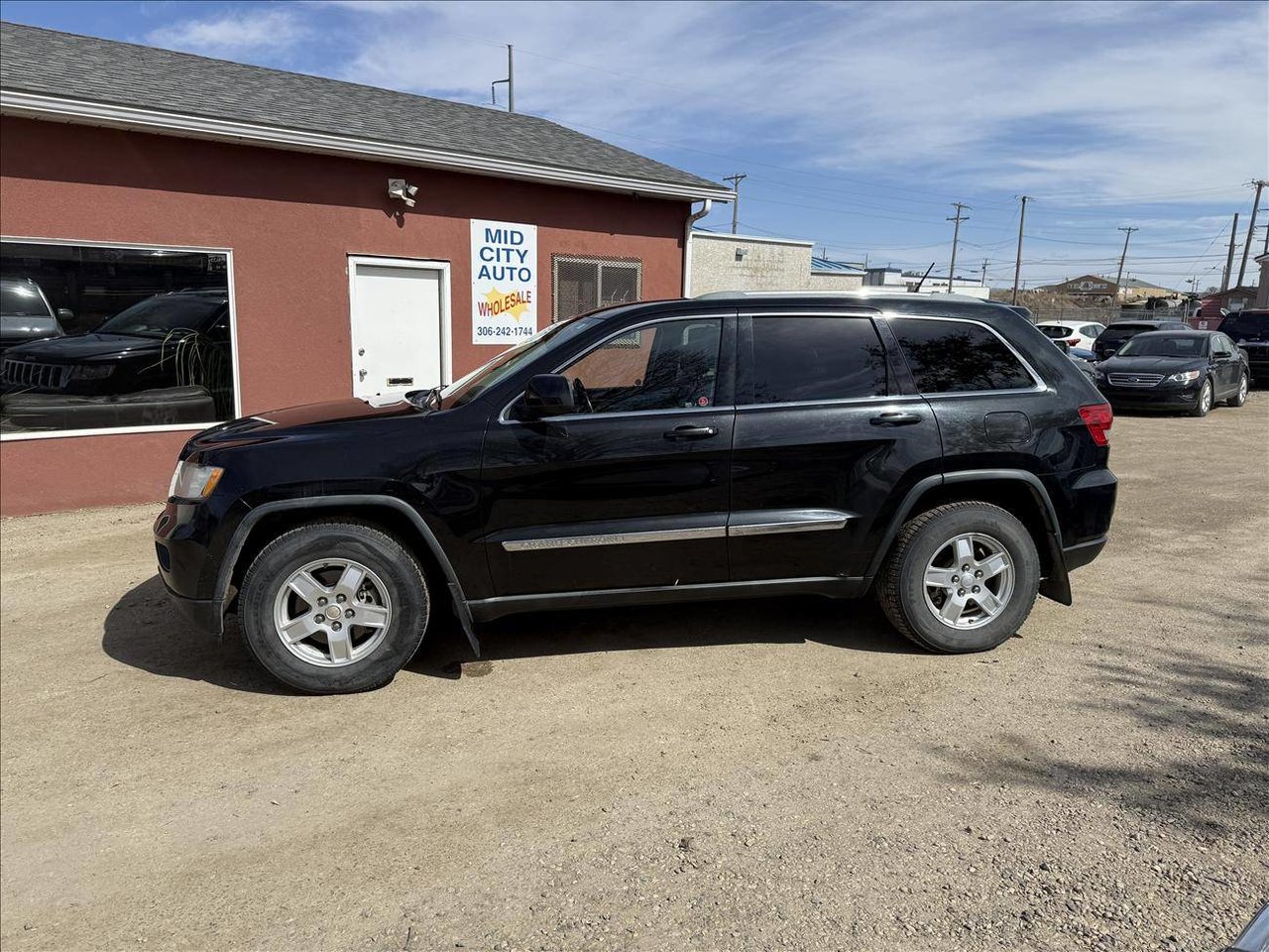 Black 2011 Jeep Grand Cherokee SUV / Crossover Four-Wheel Drive Automatic