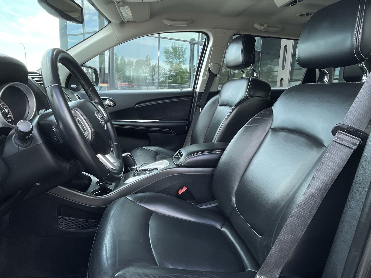 Used 2018 Granite Crystal Metallic Dodge GT image 19