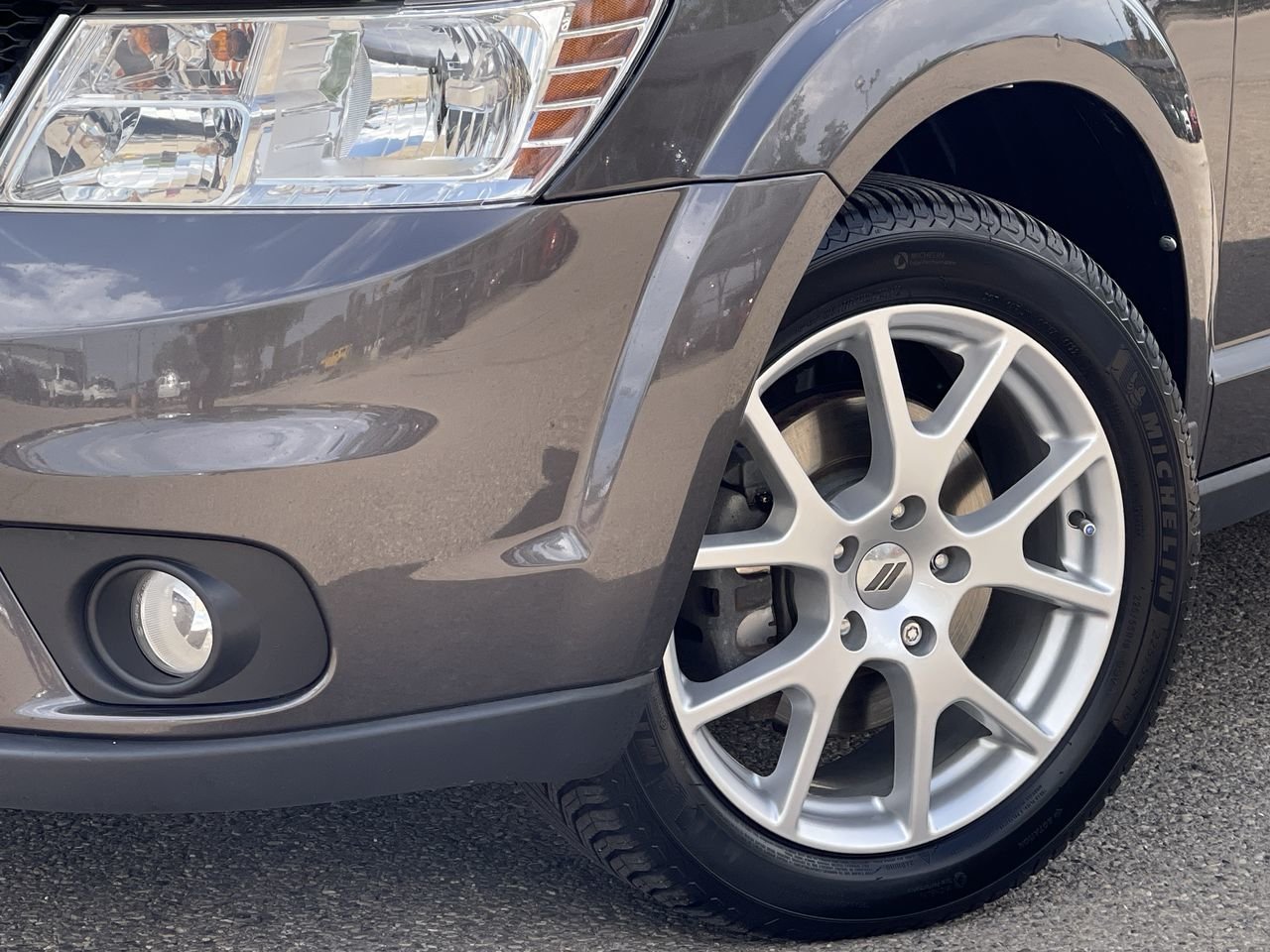 Used 2018 Granite Crystal Metallic Dodge GT image 18