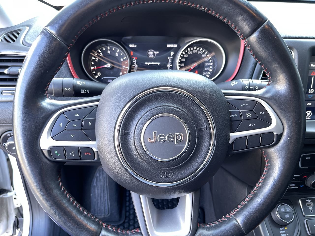 Used 2020 White Jeep Trailhawk image 22