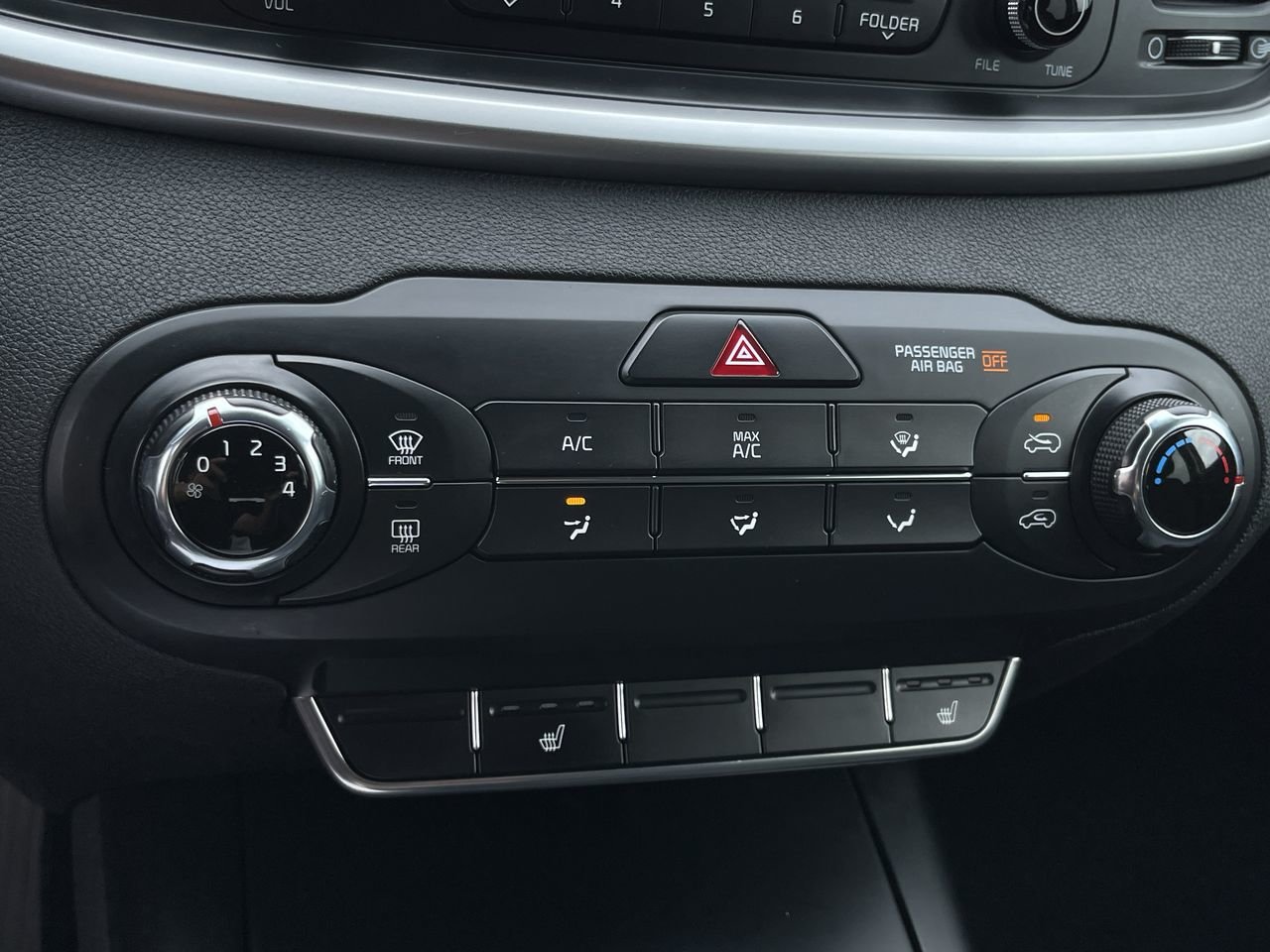 Used 2016 Red Kia 2.4L LX image 24