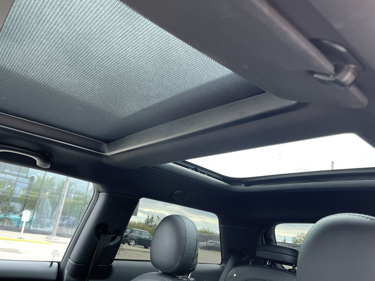 Used 2018 White MINI John Cooper Works image 30