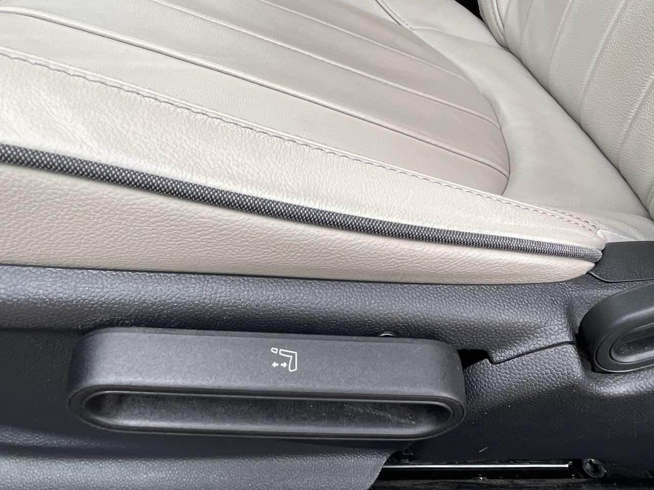 Used 2019 Blue MINI Cooper S image 20