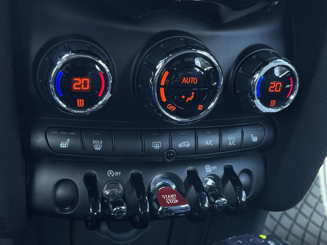 Used 2017 Black MINI  image 26