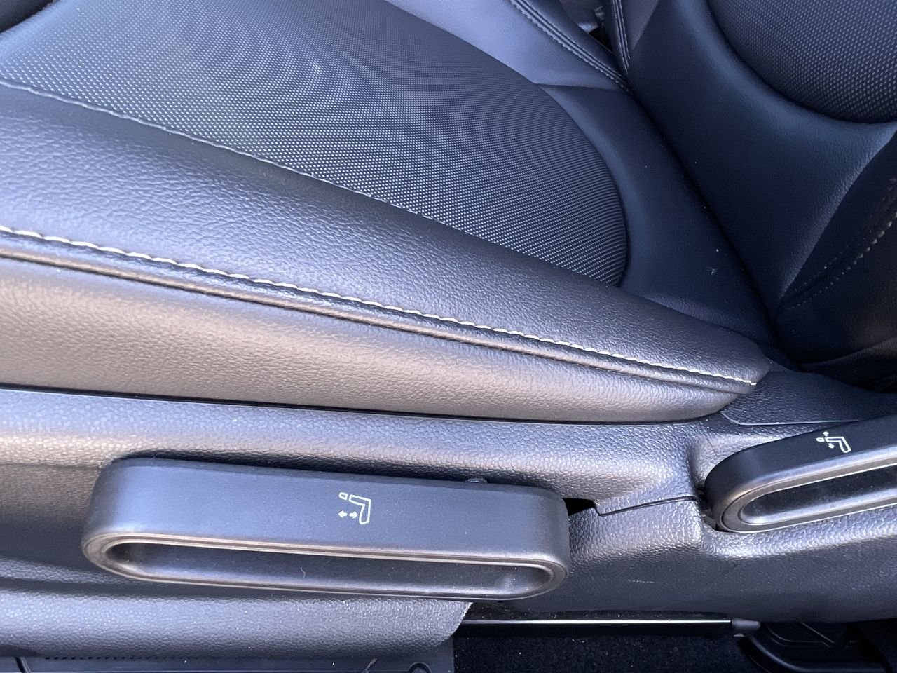Used 2017 Black MINI  image 20