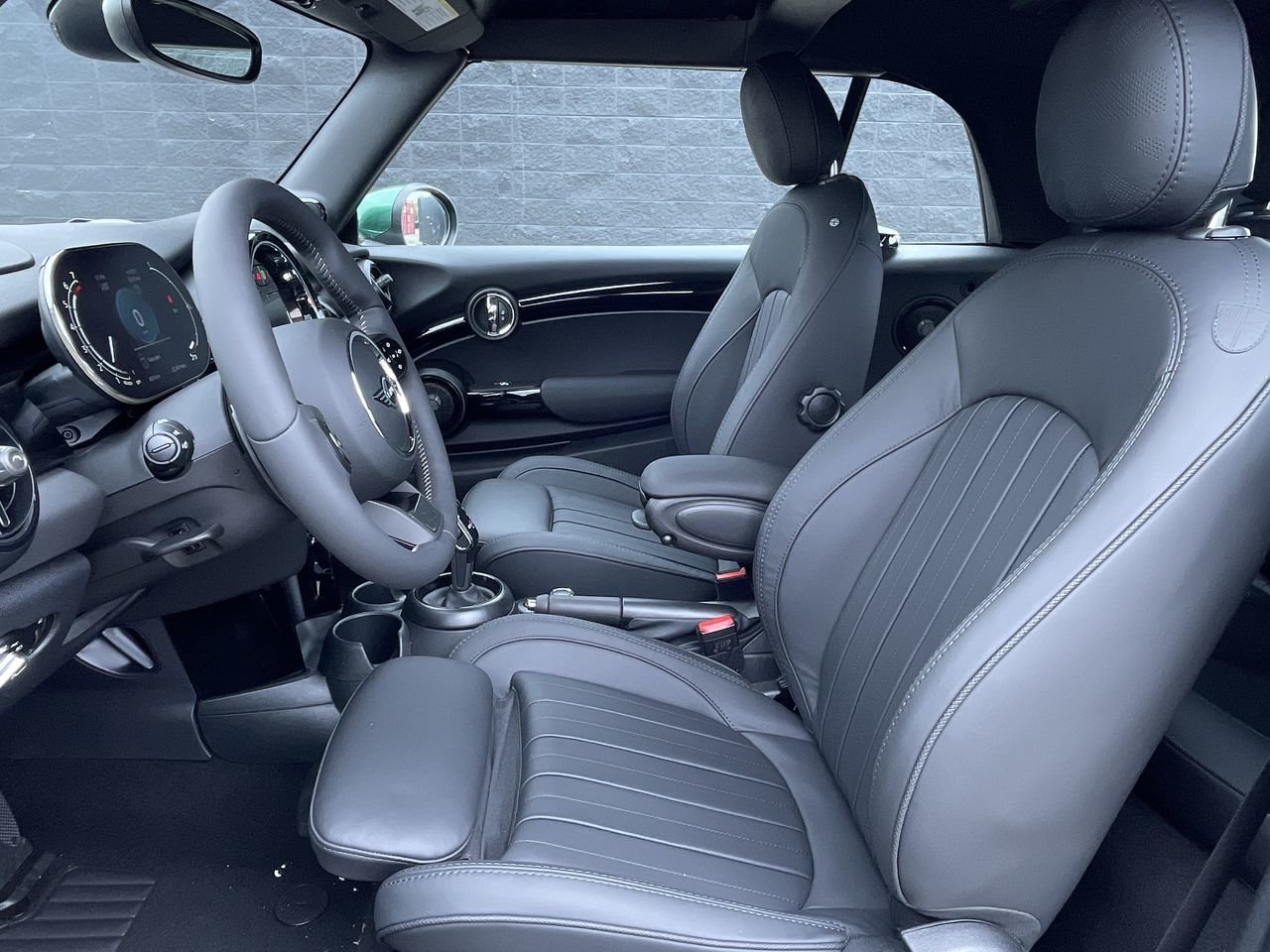 New 2024 British Racing Green IV Metallic MINI Cooper S image 19