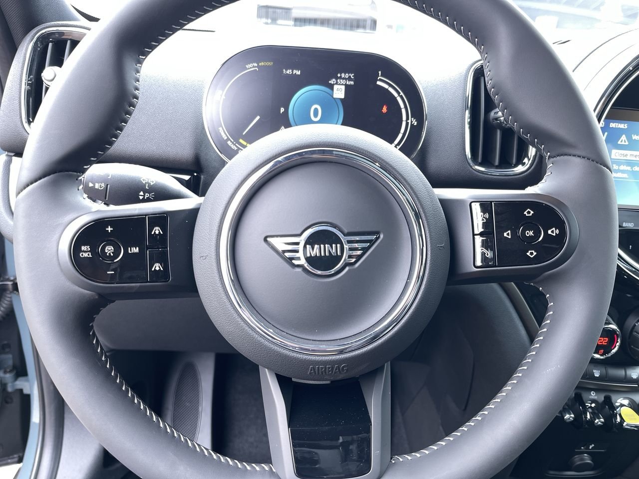New 2023 Sage Green Metallic MINI Cooper SE image 22