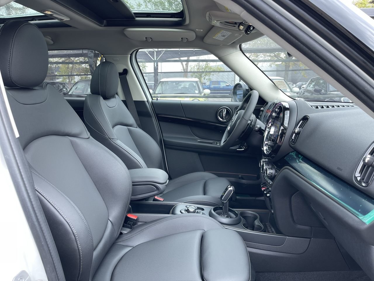 New 2024 Nanuq White MINI Cooper S image 33