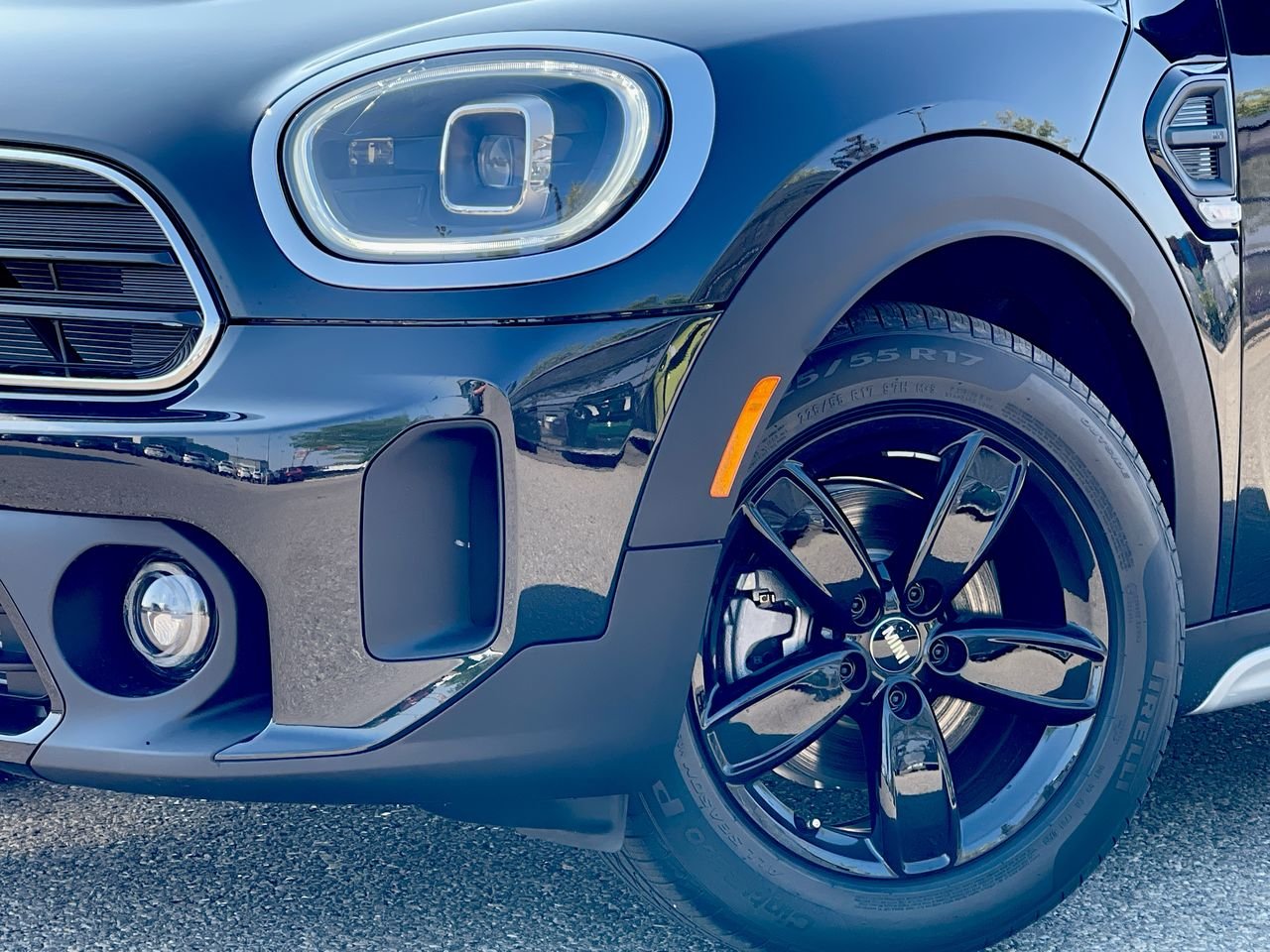 New 2024 Midnight Black II MINI Cooper image 18