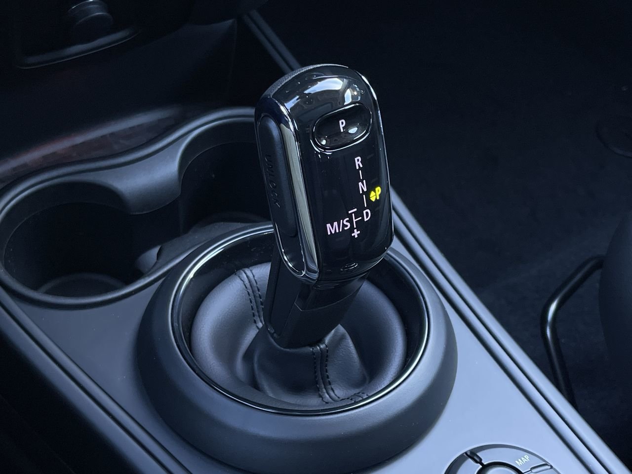 New 2024 Midnight Black II MINI Cooper image 28