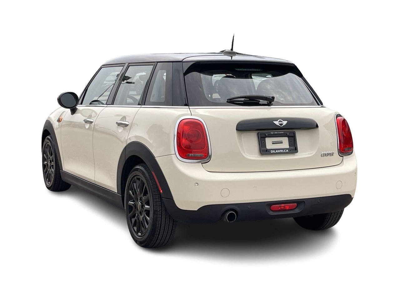 Used 2017 White MINI  image 8