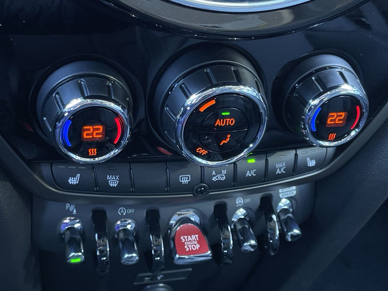 New 2023 Chili Red MINI Cooper S image 27