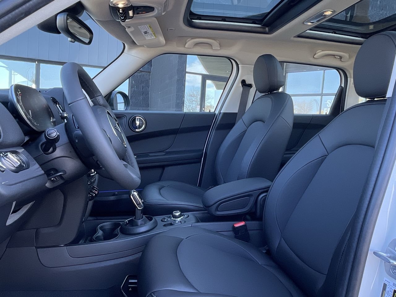 New 2024 Nanuq White MINI Cooper image 19