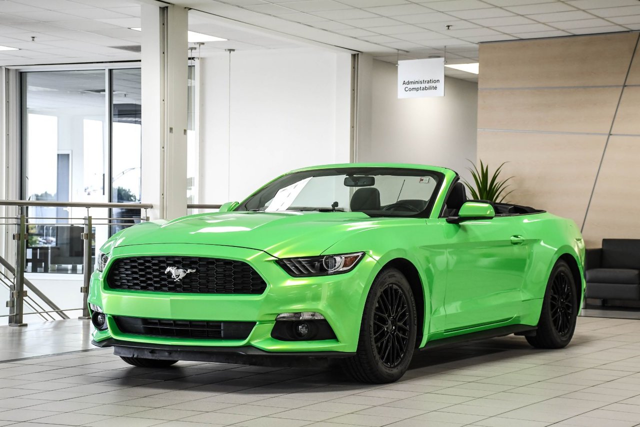Green 2017 Ford Mustang Convertible Rear-Wheel Drive 
