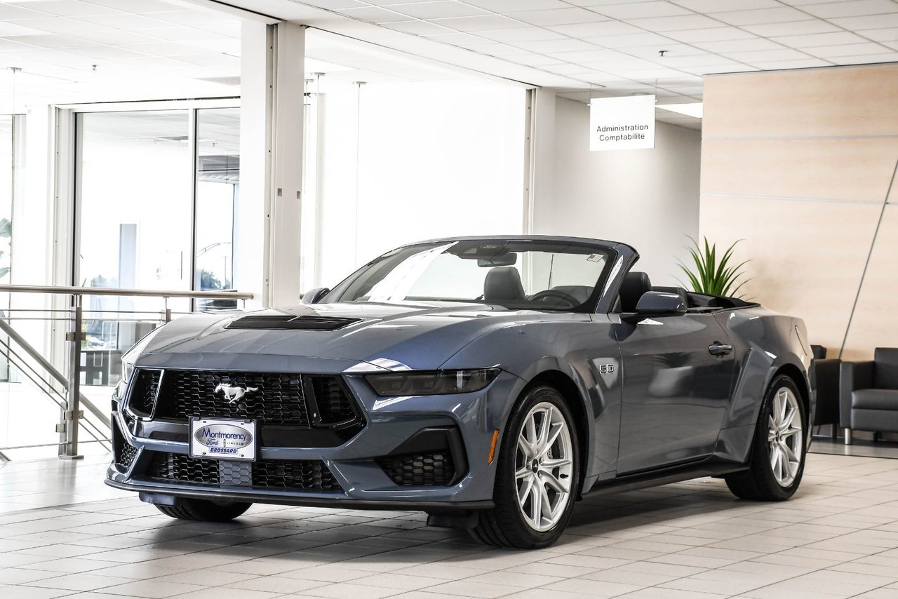 Vapour Blue Metallic 2026 Ford Mustang Convertible Rear-Wheel Drive Automatic