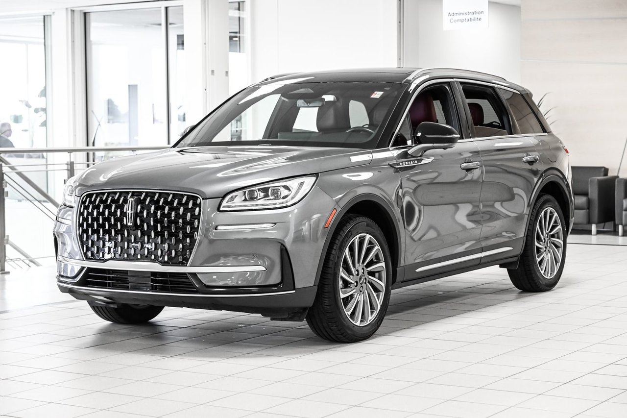 Gray (Asher Grey Metallic Clearcoat) 2023 Lincoln Corsair SUV / Crossover All-Wheel Drive Automatic