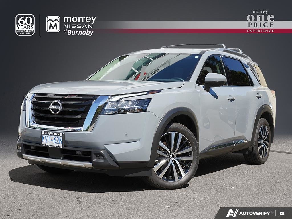 Boulder Gray Pearl 2025 Nissan Pathfinder Platinum 4WD SUV / Crossover All-Wheel Drive Automatic