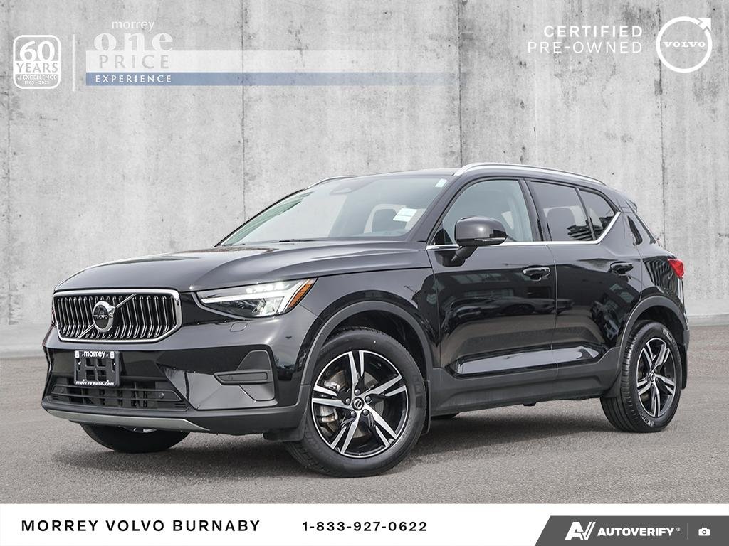 2025 Volvo XC40 B5 Core Bright Theme AWD