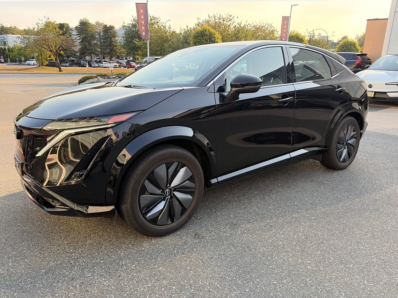 Black Diamond Pearl 2024 Nissan Ariya SUV / Crossover Front-Wheel Drive Automatic