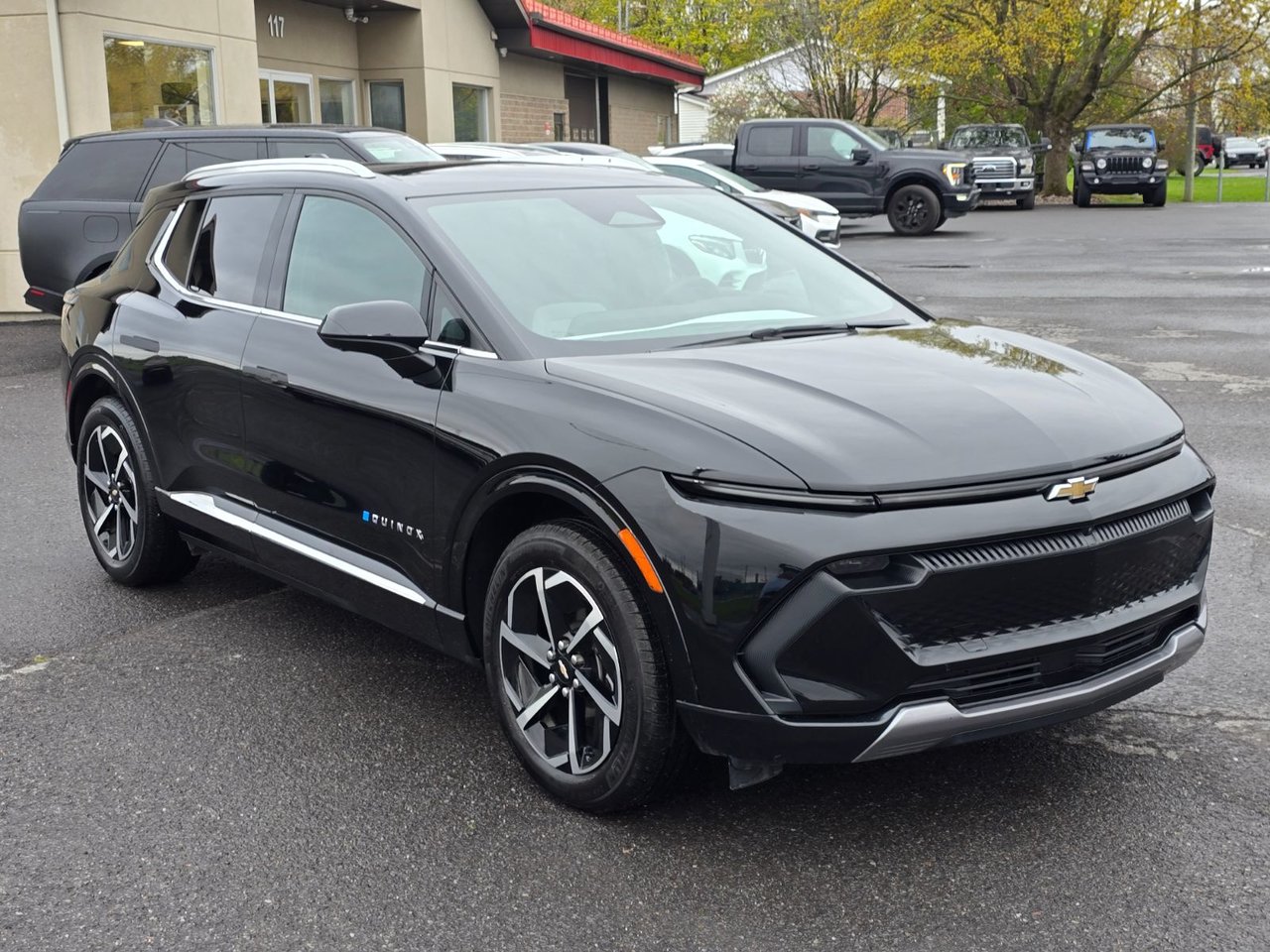 2025 Chevrolet Equinox EV LT FWD