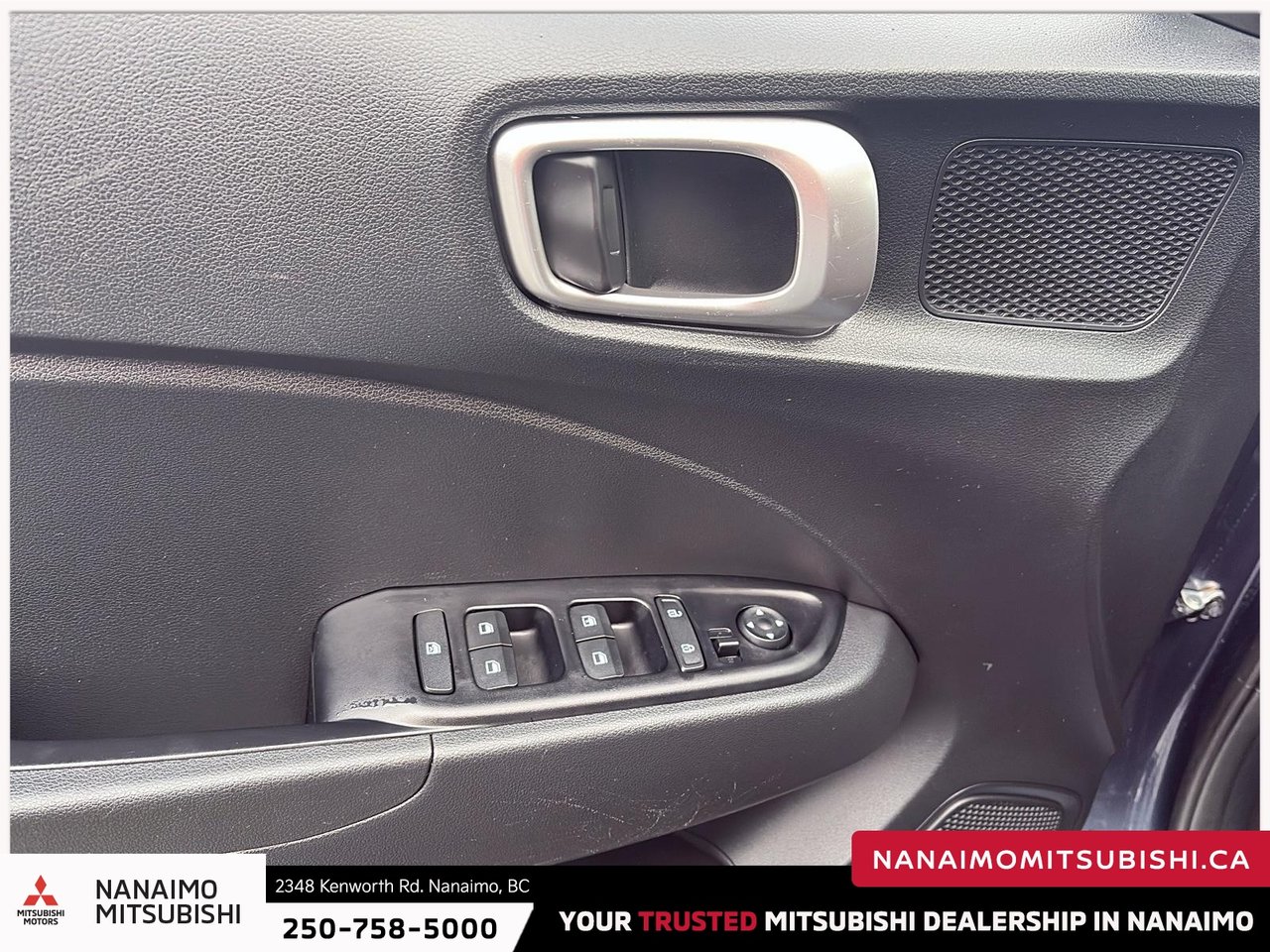 2024 Hyundai Venue Preferred-11