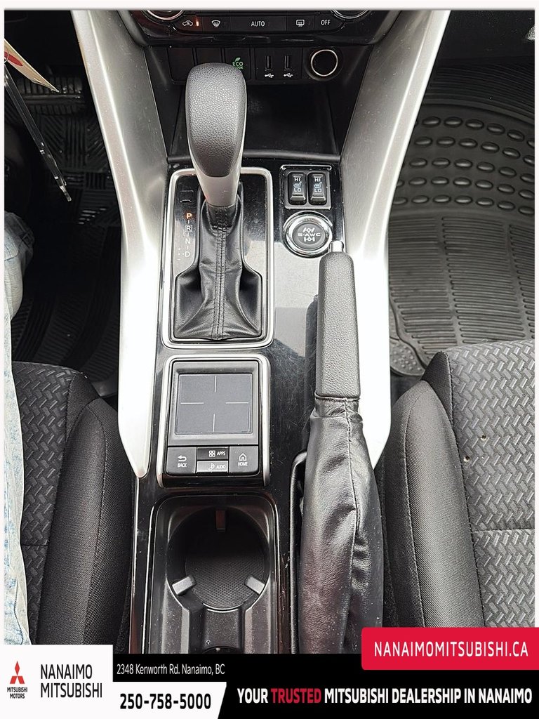 2020 Mitsubishi Eclipse Cross ES-17