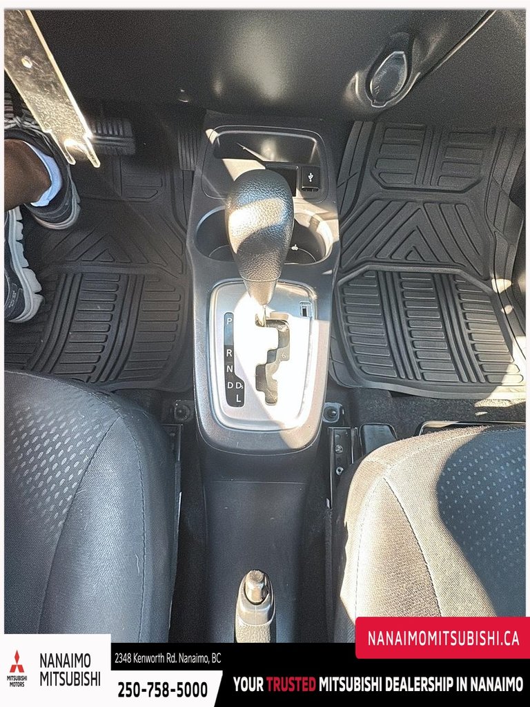 2019 Mitsubishi Mirage G4 ES-17