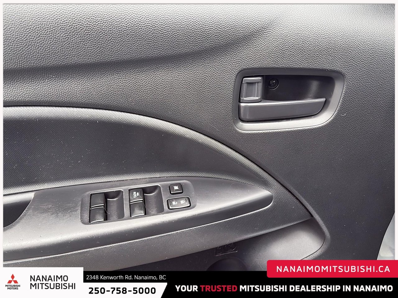 2020 Mitsubishi Mirage SE-11