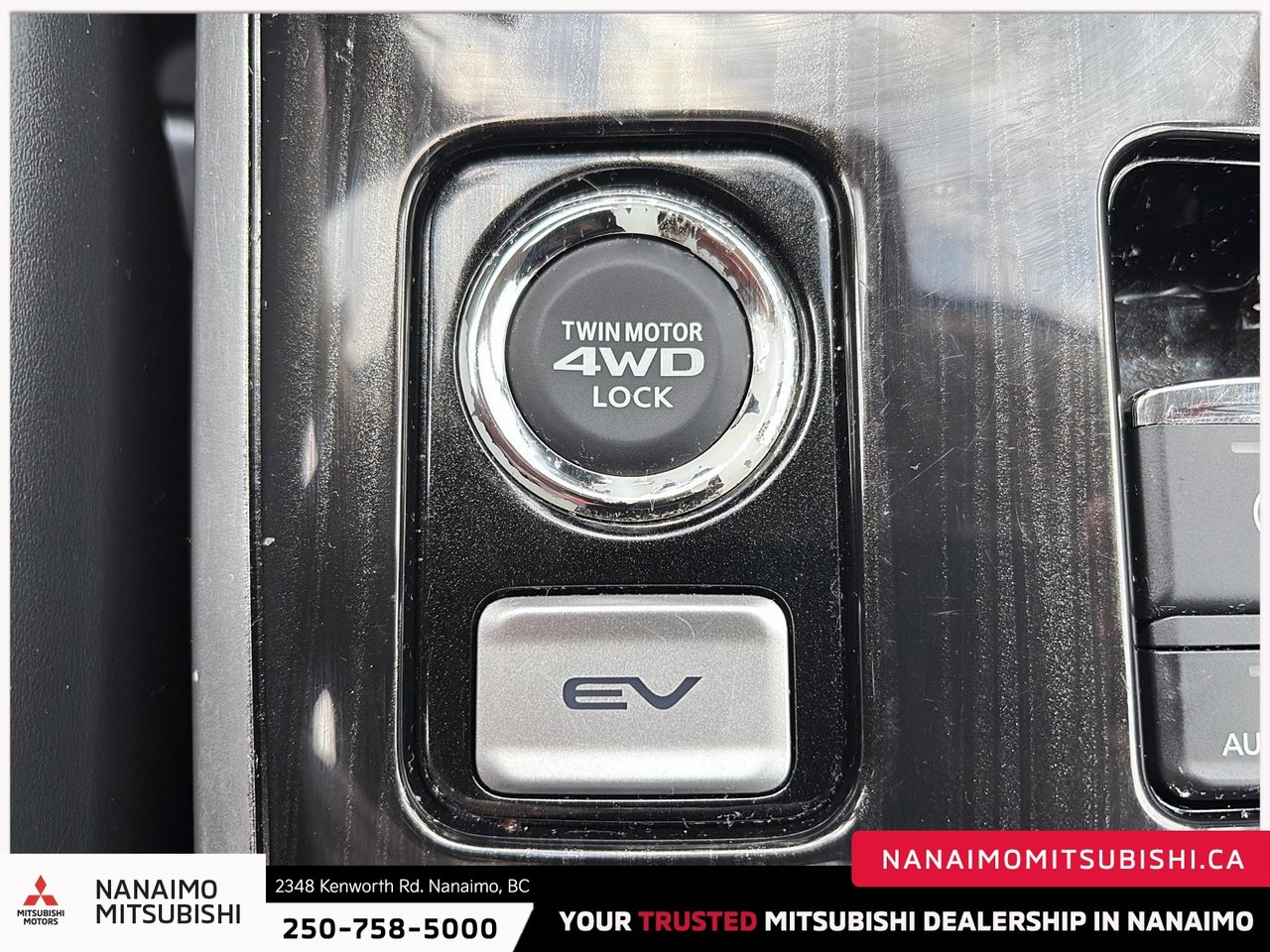 2018 Mitsubishi Outlander PHEV GT-18