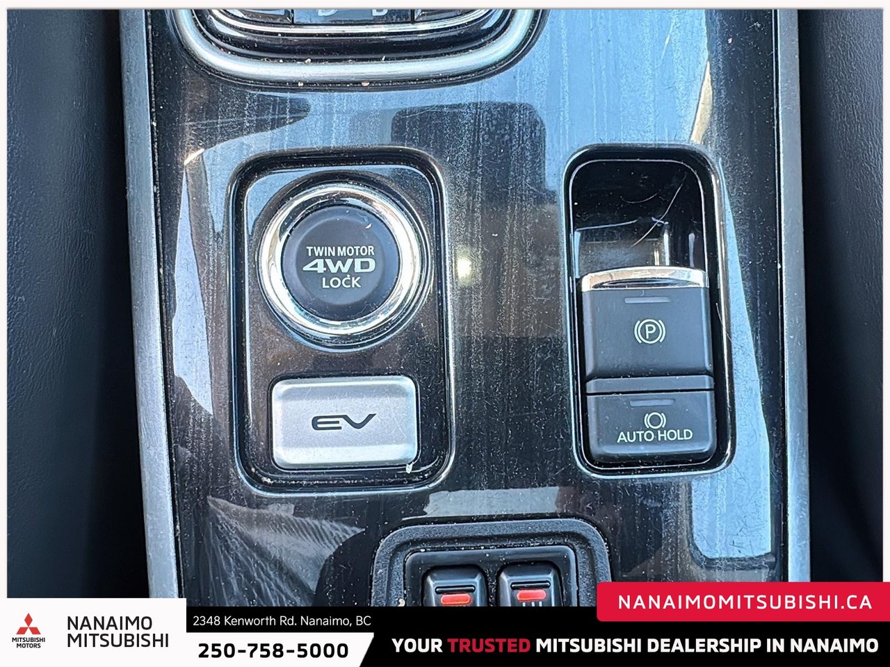 2018 Mitsubishi Outlander PHEV GT-12