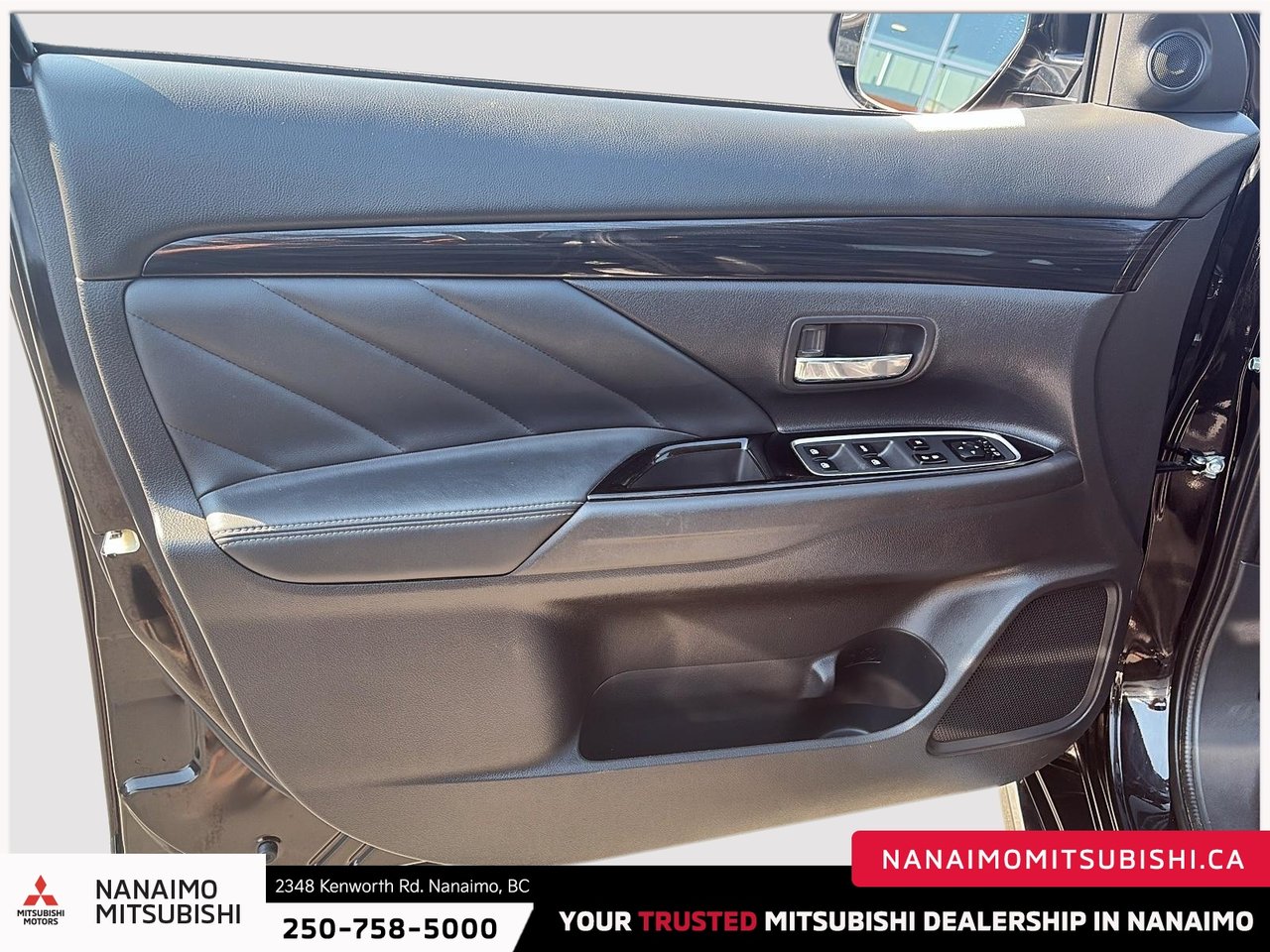 2018 Mitsubishi Outlander PHEV SE-10