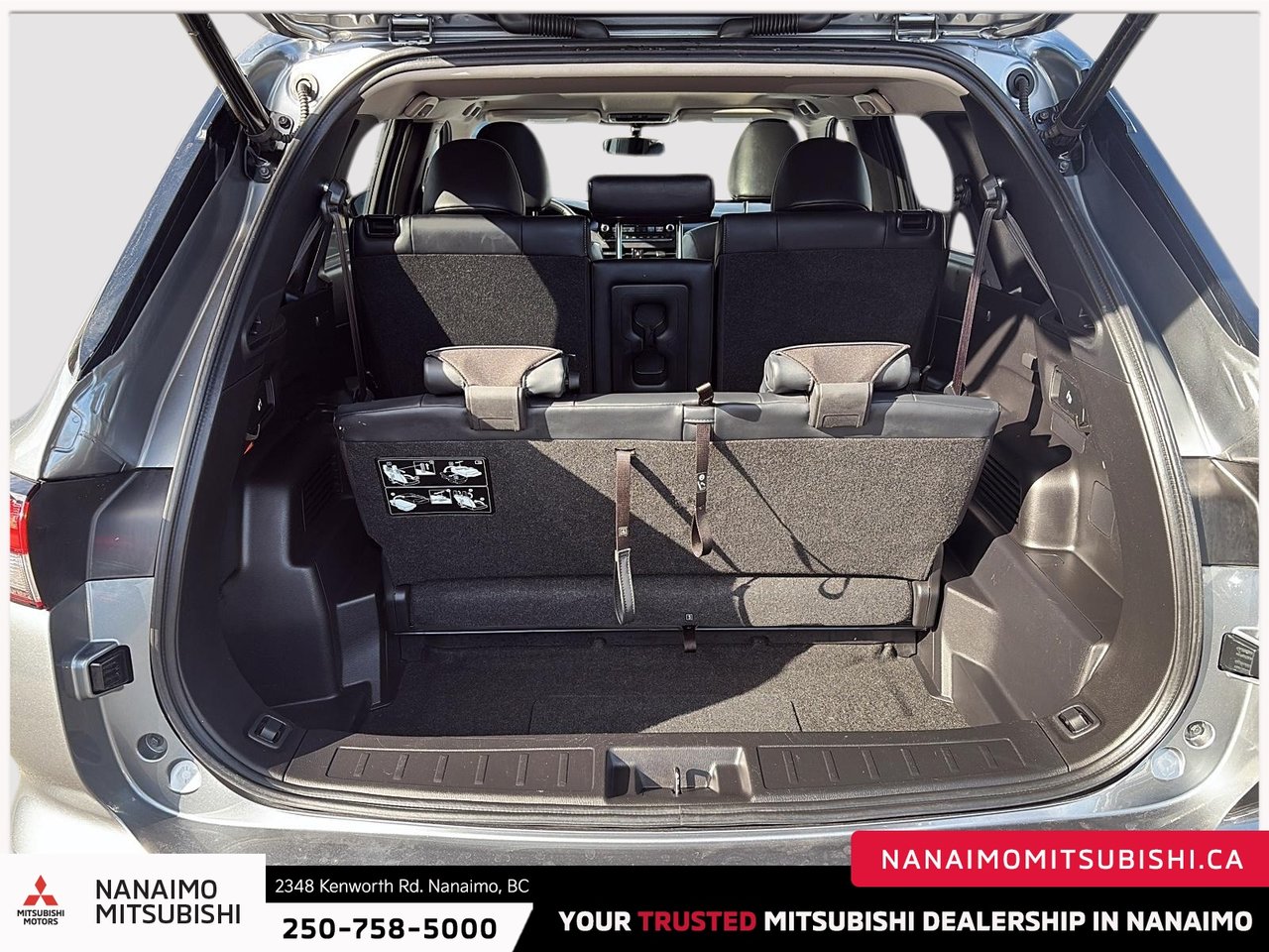 2024 Mitsubishi Outlander PHEV LE-6