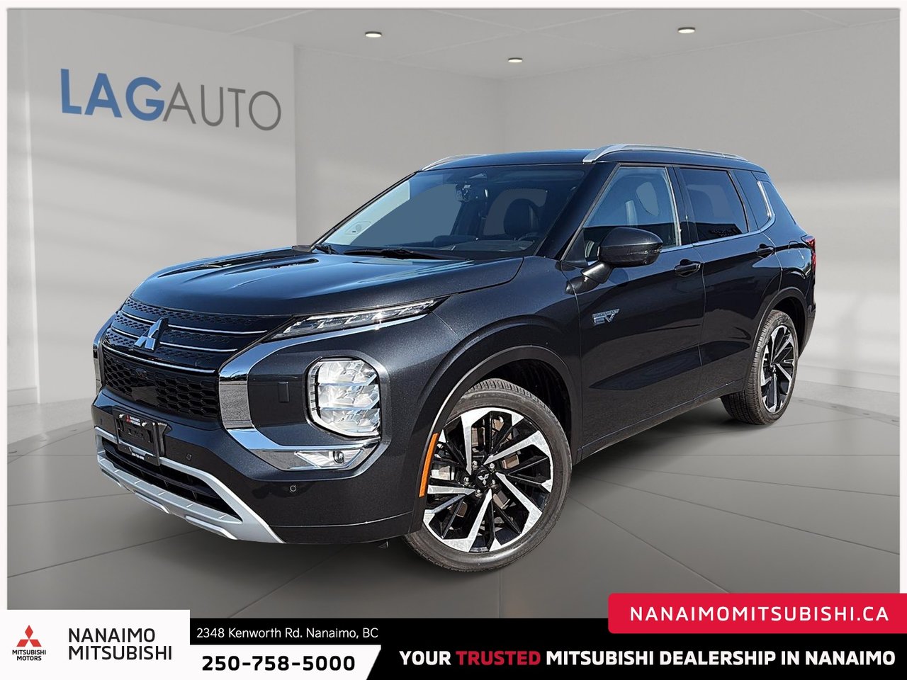 Graphite Gray 2024 Mitsubishi Outlander Hybrid Plug-in SUV / Crossover Automatic