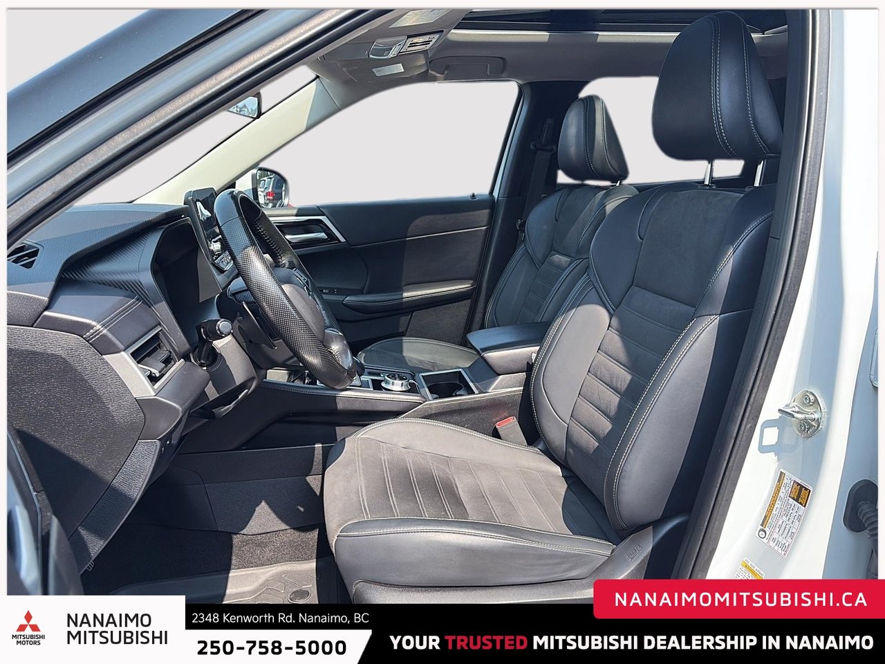 2024 Mitsubishi Outlander PHEV LE-8