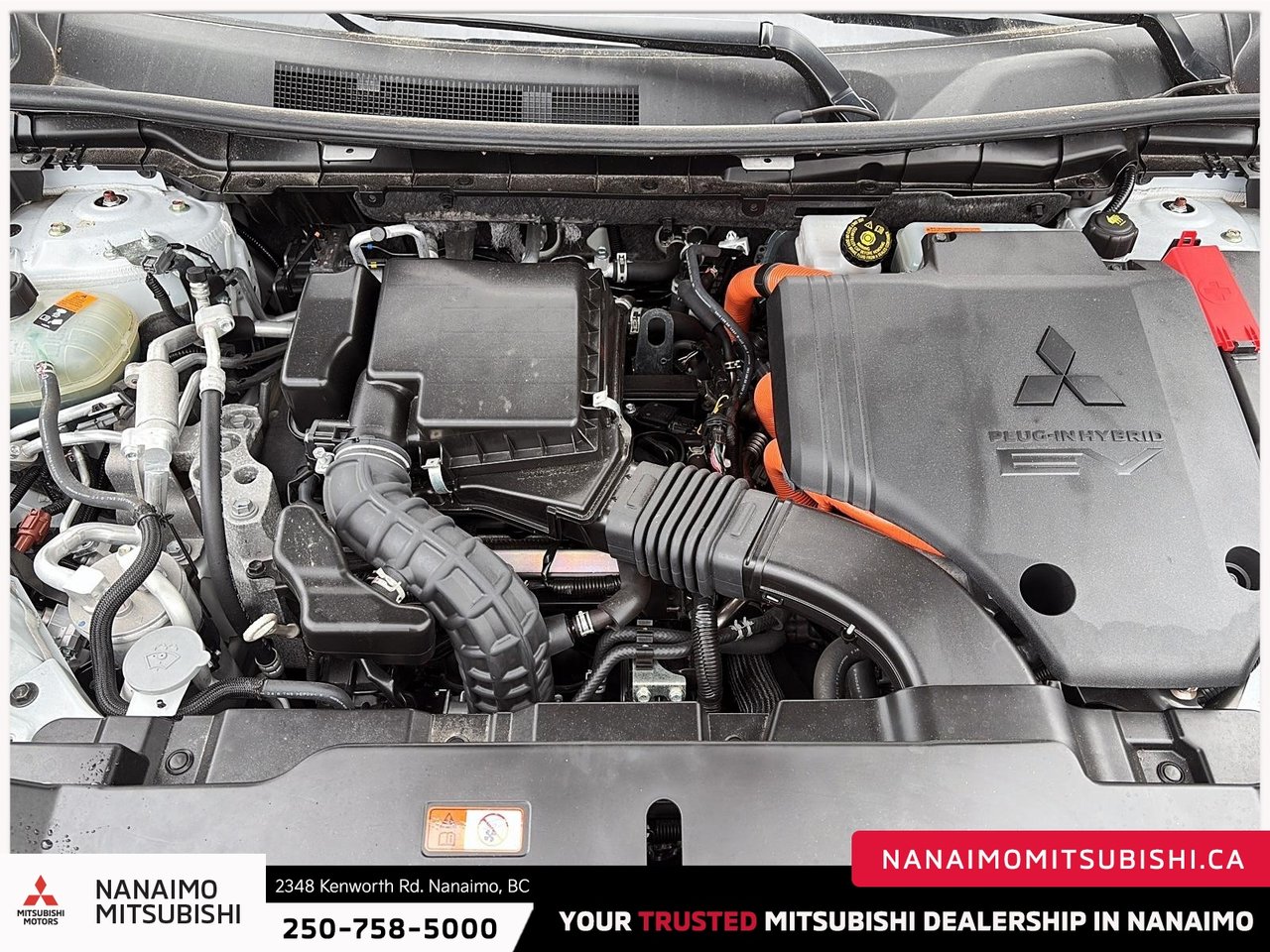 2025 Mitsubishi Outlander PHEV SEL-8