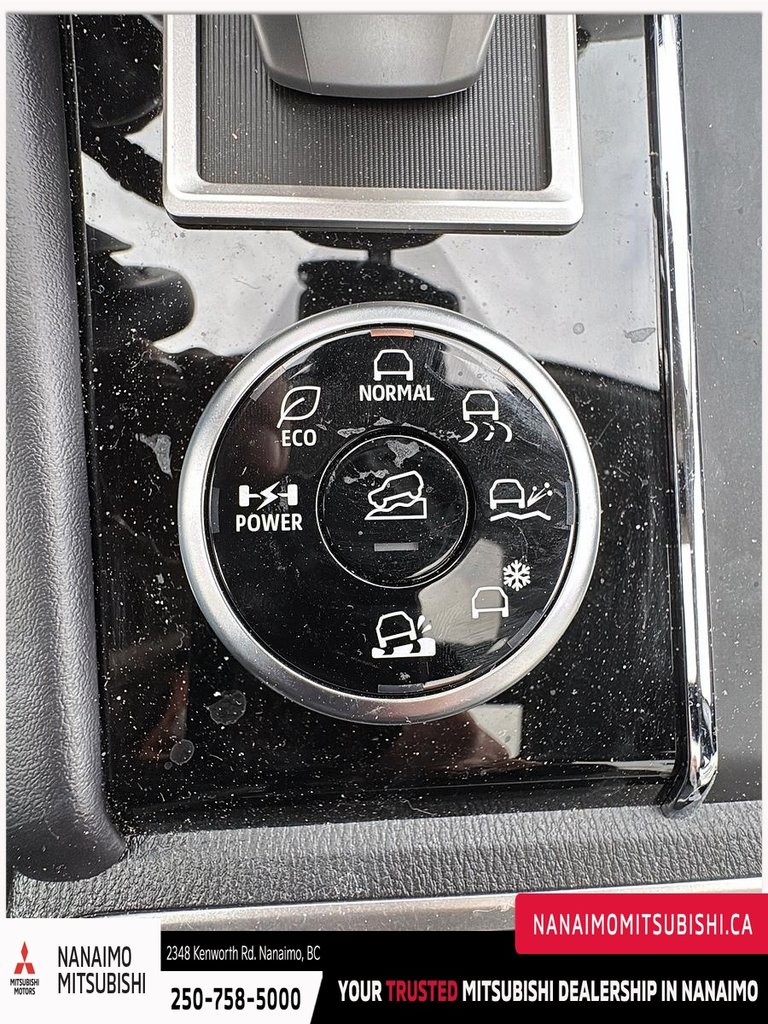 2025 Mitsubishi Outlander PHEV SEL-19