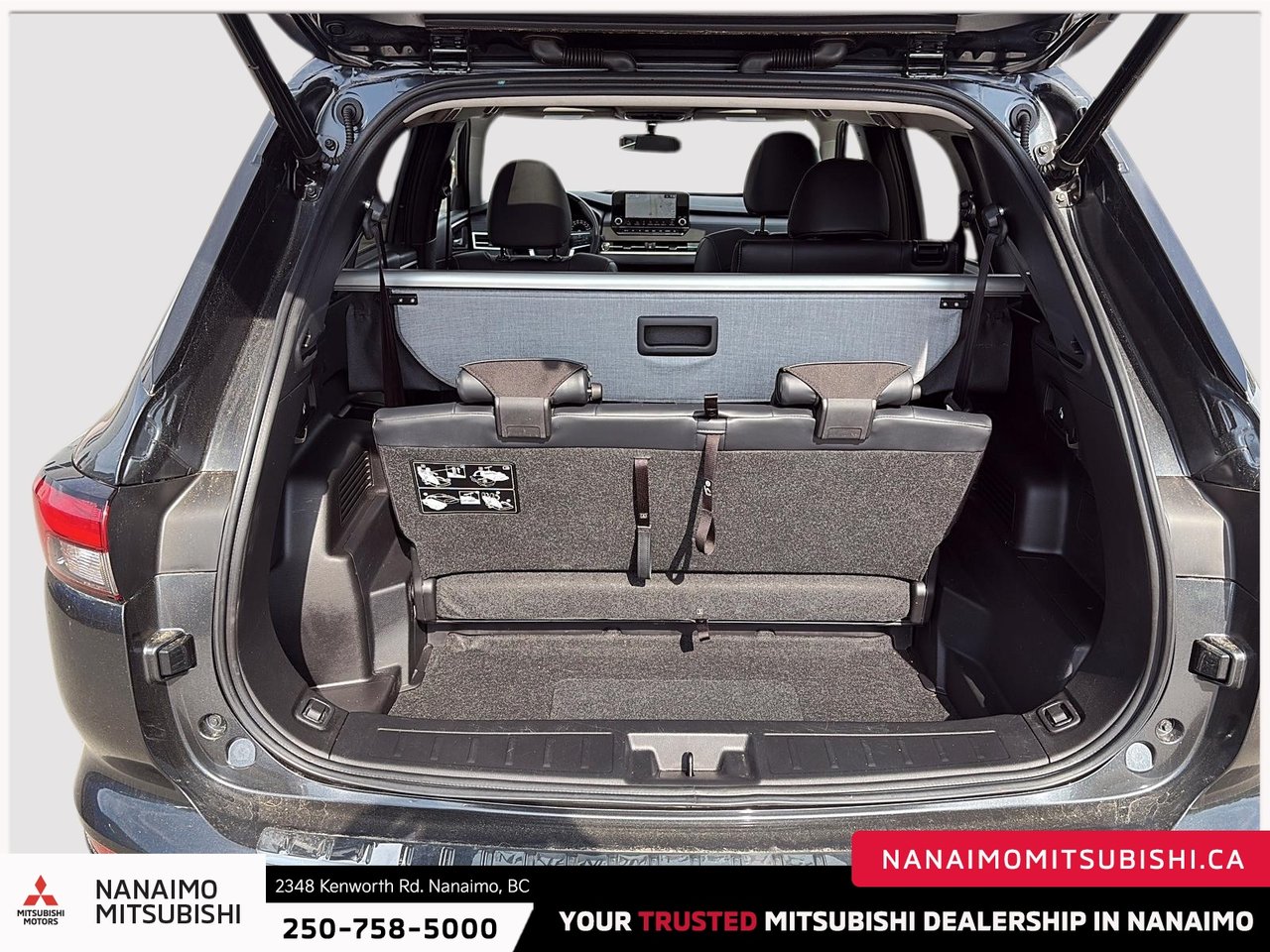 2025 Mitsubishi Outlander PHEV LE-5