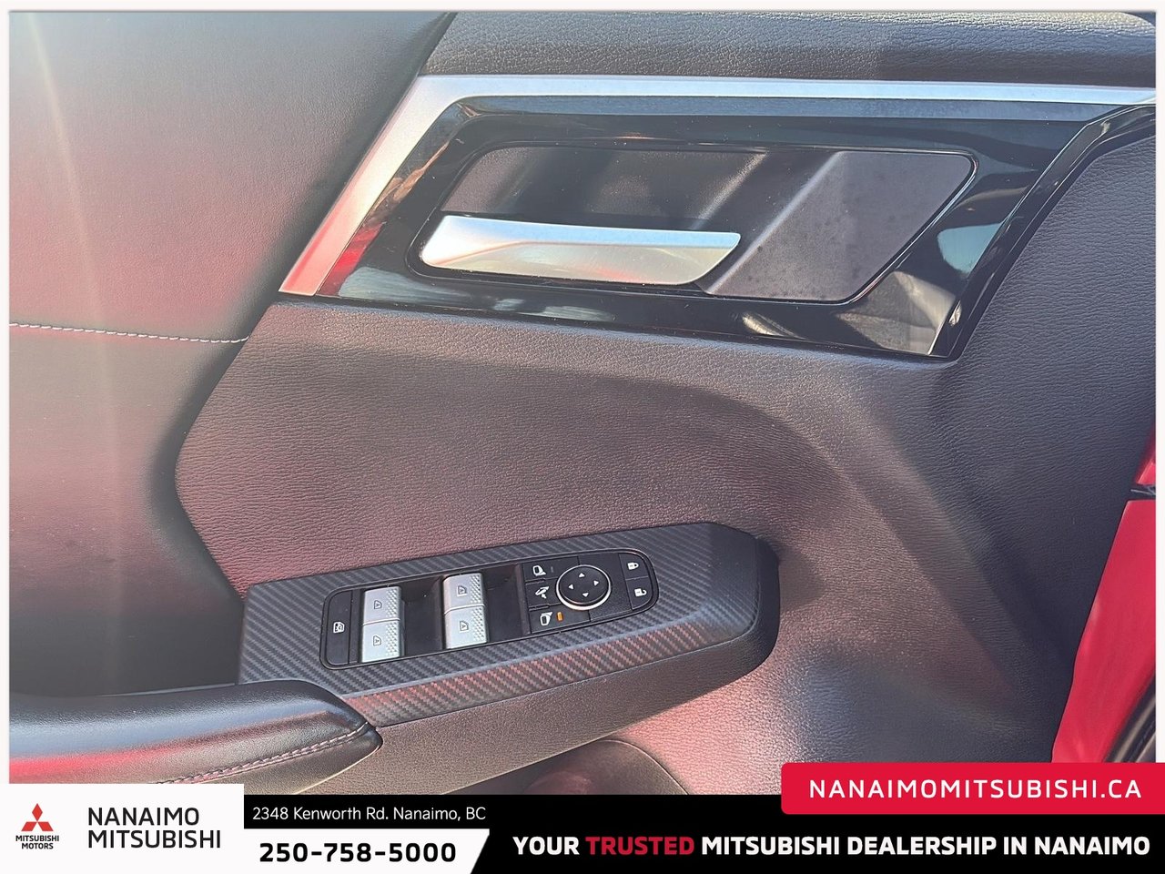 2022 Mitsubishi Outlander LE-11