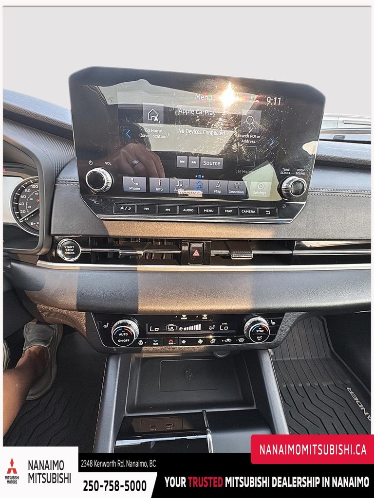 2022 Mitsubishi Outlander SE-17