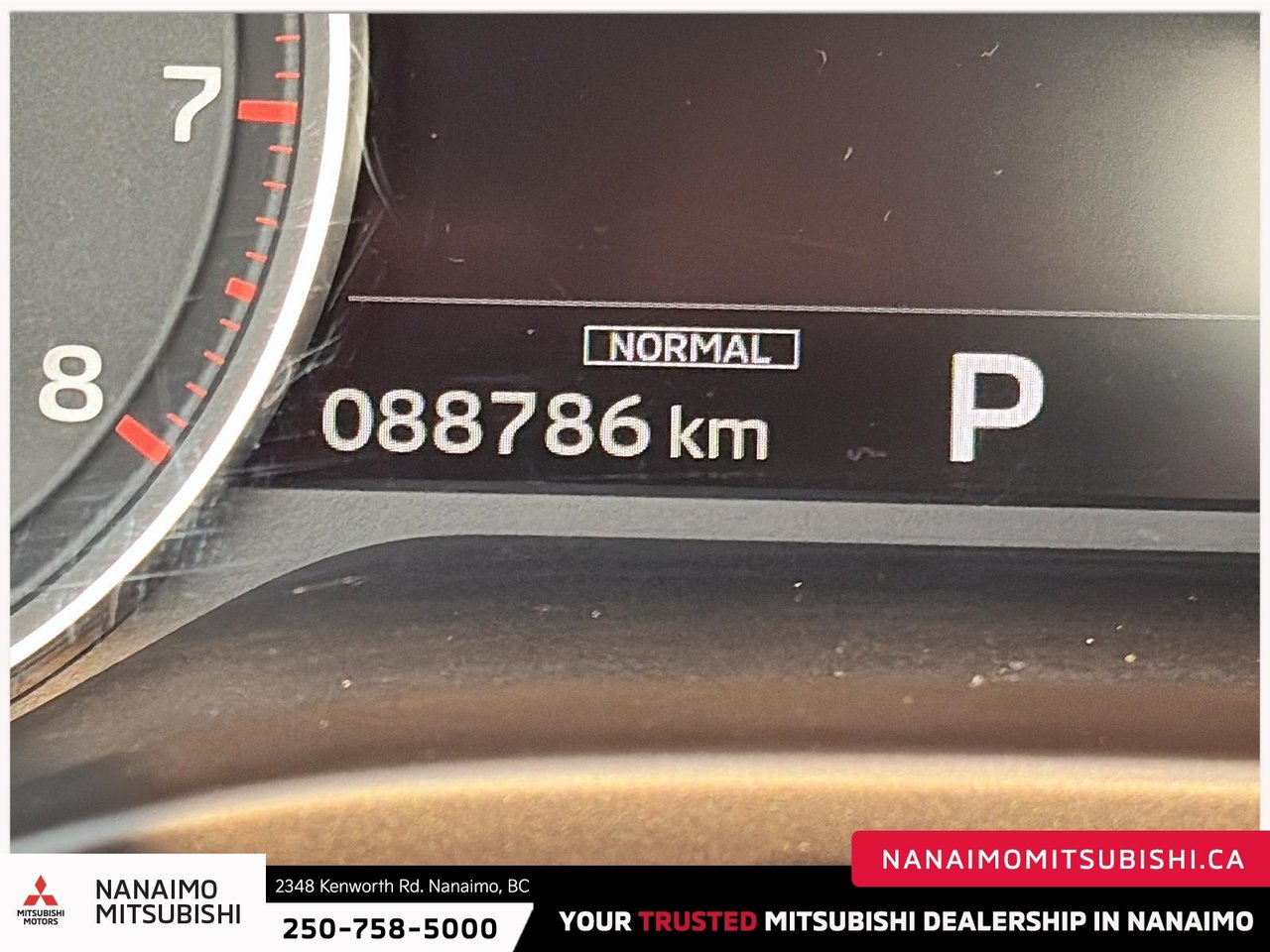 2022 Mitsubishi Outlander SE-16