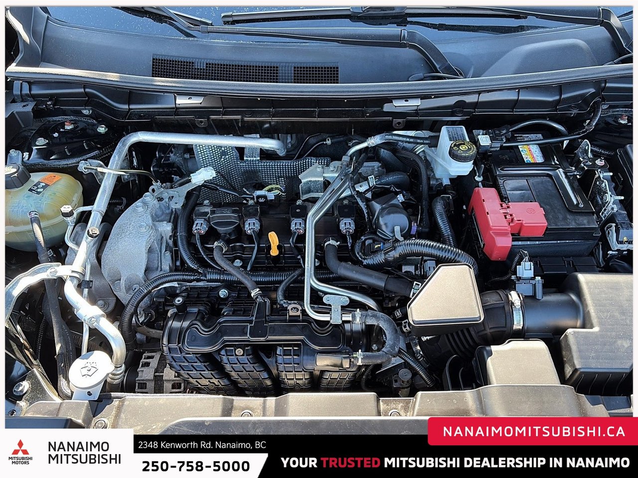 2023 Mitsubishi Outlander LE-8